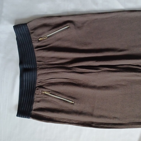 Dynamite Crepe Pull On Business Casual Joggers- Sz. Sm - Picture 3 of 10